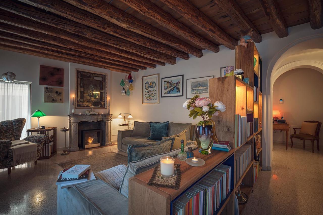 Pensjonat Cinqueteste Luxury 2*