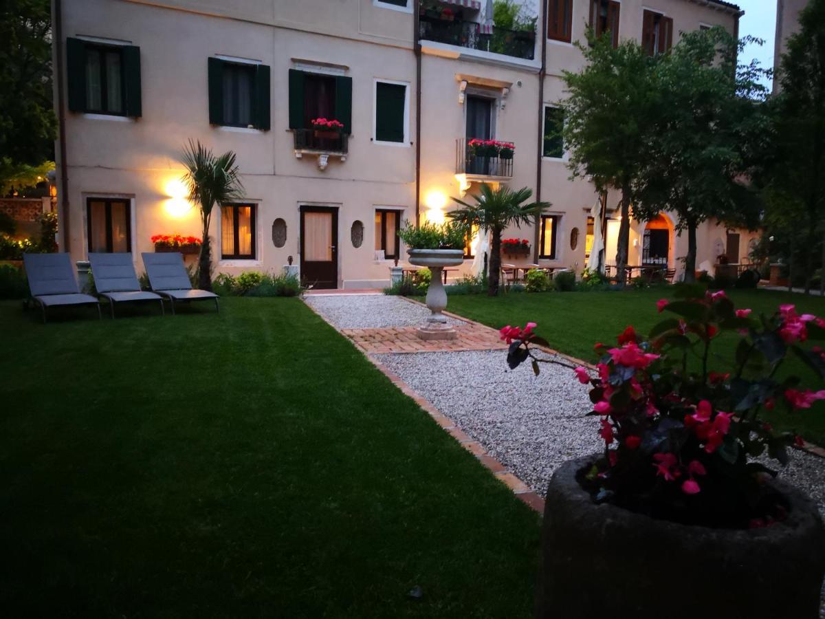 Pensjonat Cinqueteste Luxury 2*