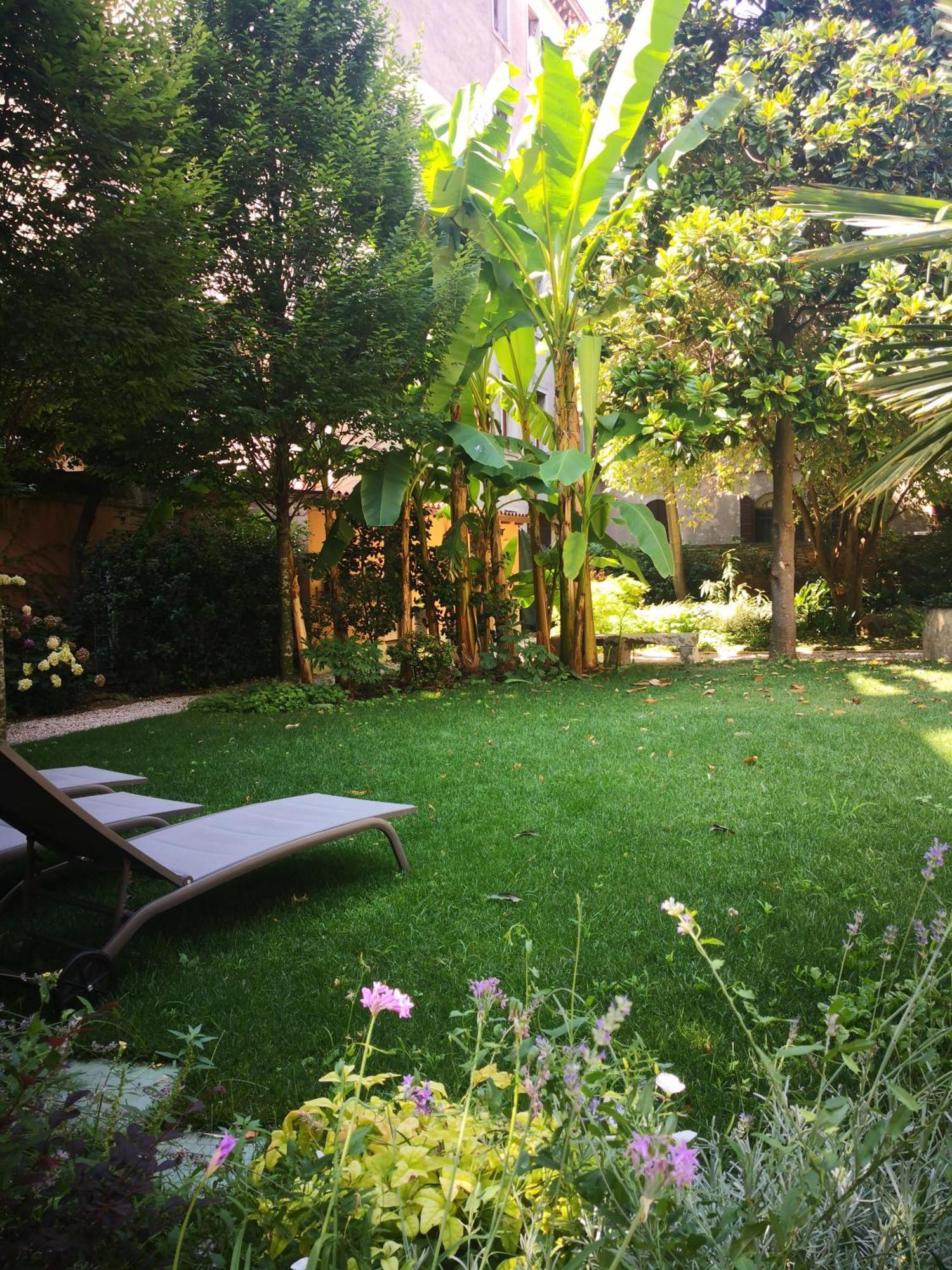 Pensjonat Cinqueteste Luxury 2*