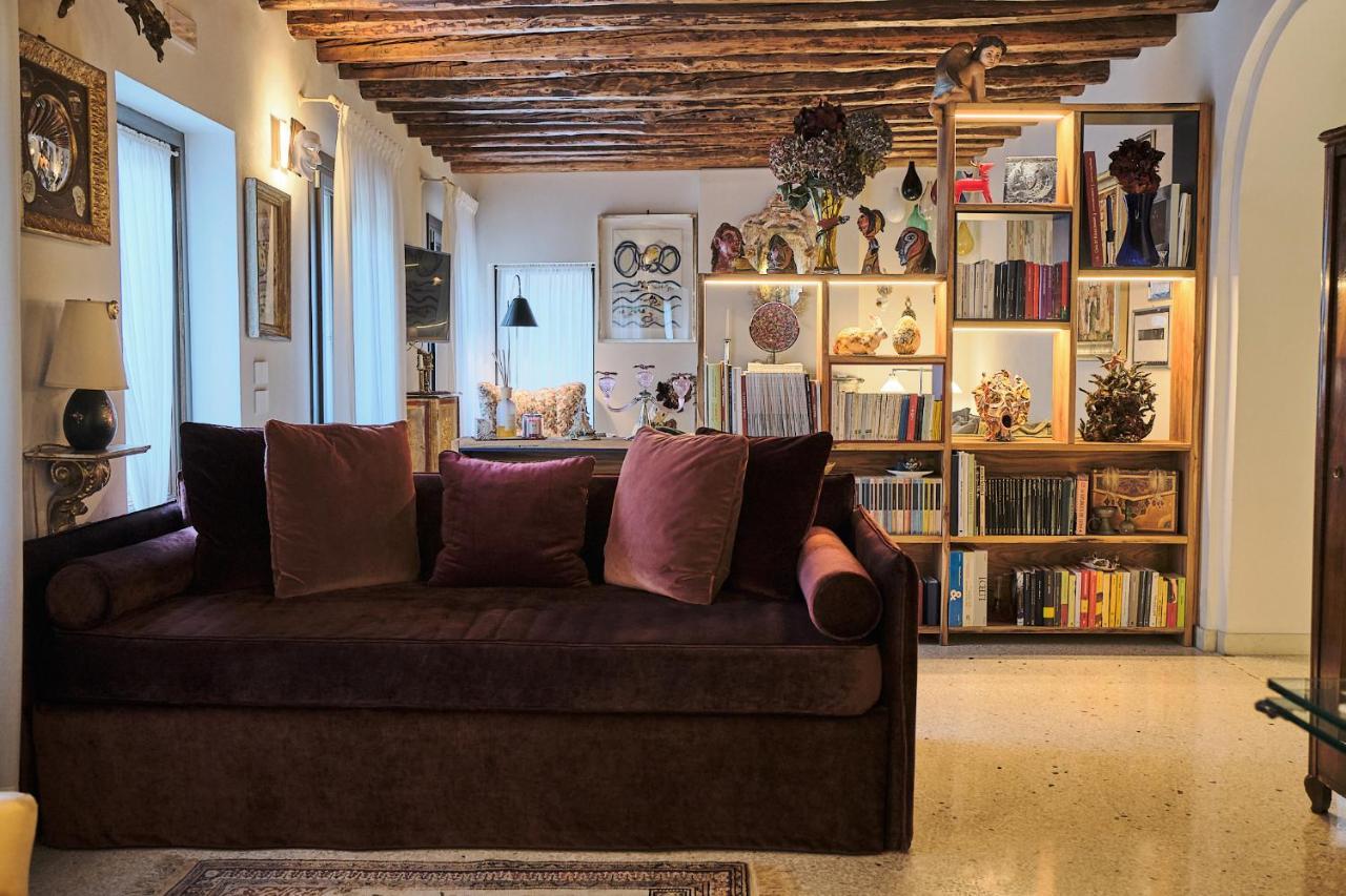 Cinqueteste Luxury 2* Venezia